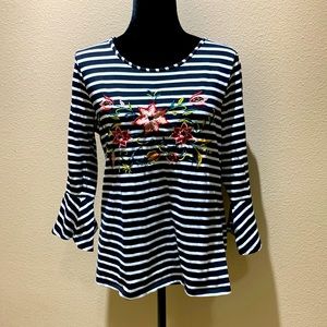 👚 Black and white cotton blouse with embroidery 👚
